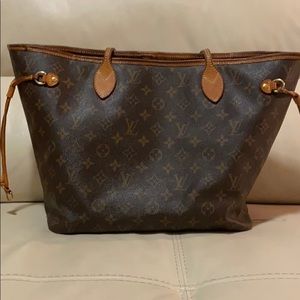 Authentic Louis Vuitton Neverfull MM